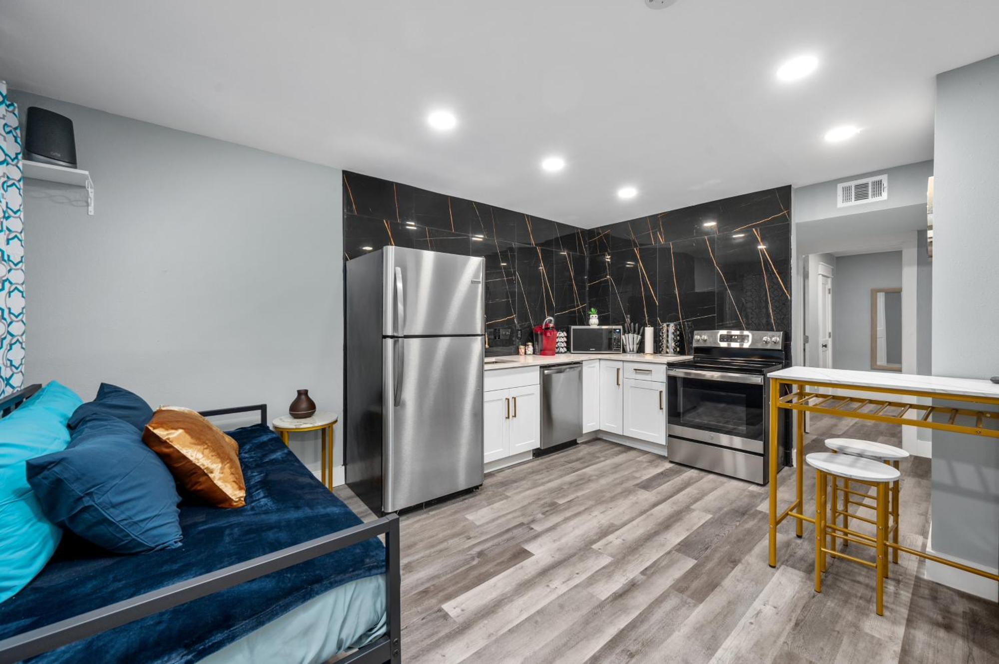 휴스턴 Warm Heights 2Br With Pool & Free Parking 아파트 외부 사진